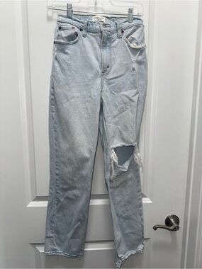 Abercrombie & Fitch 90s Light Blue High-Rise Straight Jeans 0 Short